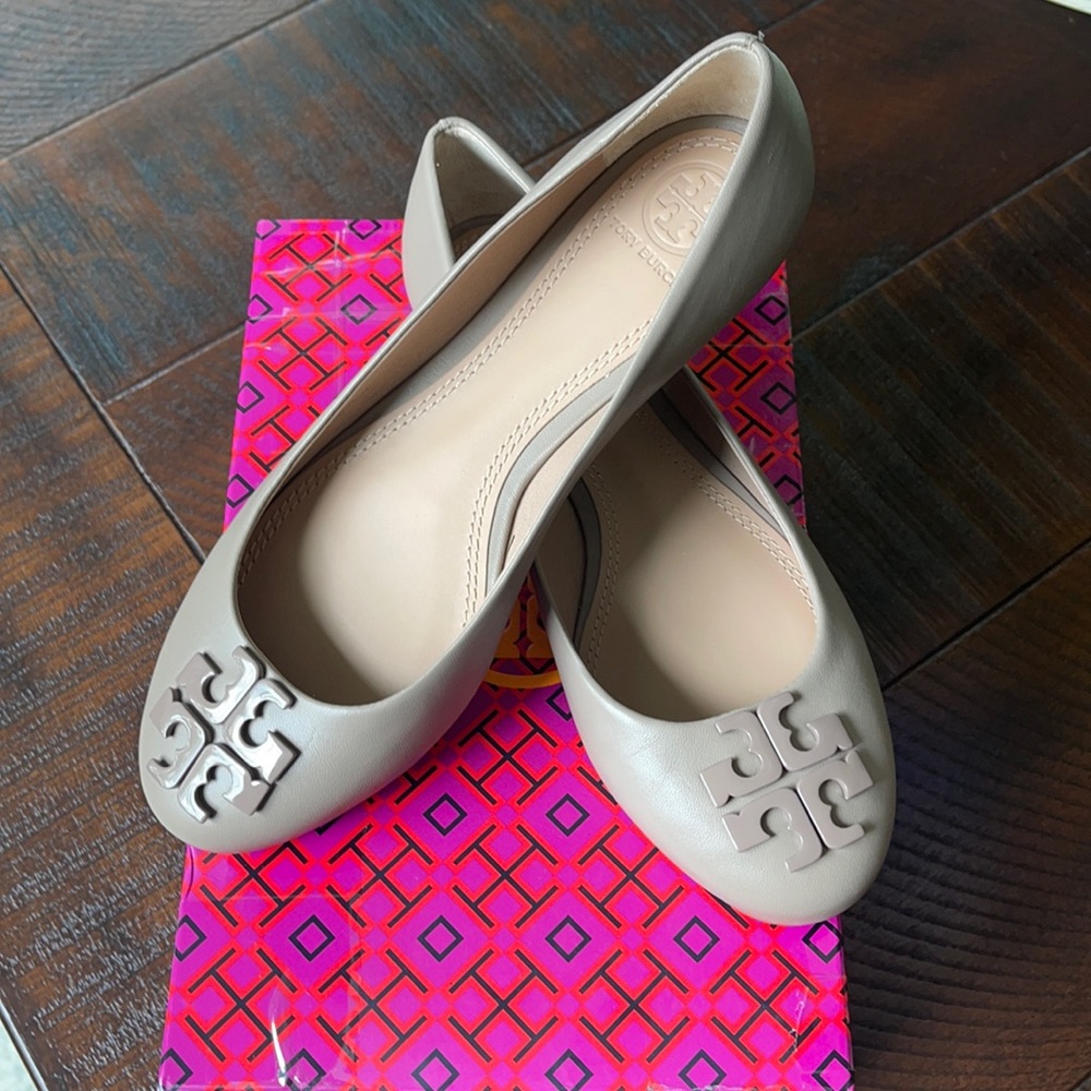 Tory Burch Lowell 2 Ballet flat. Size 6.5